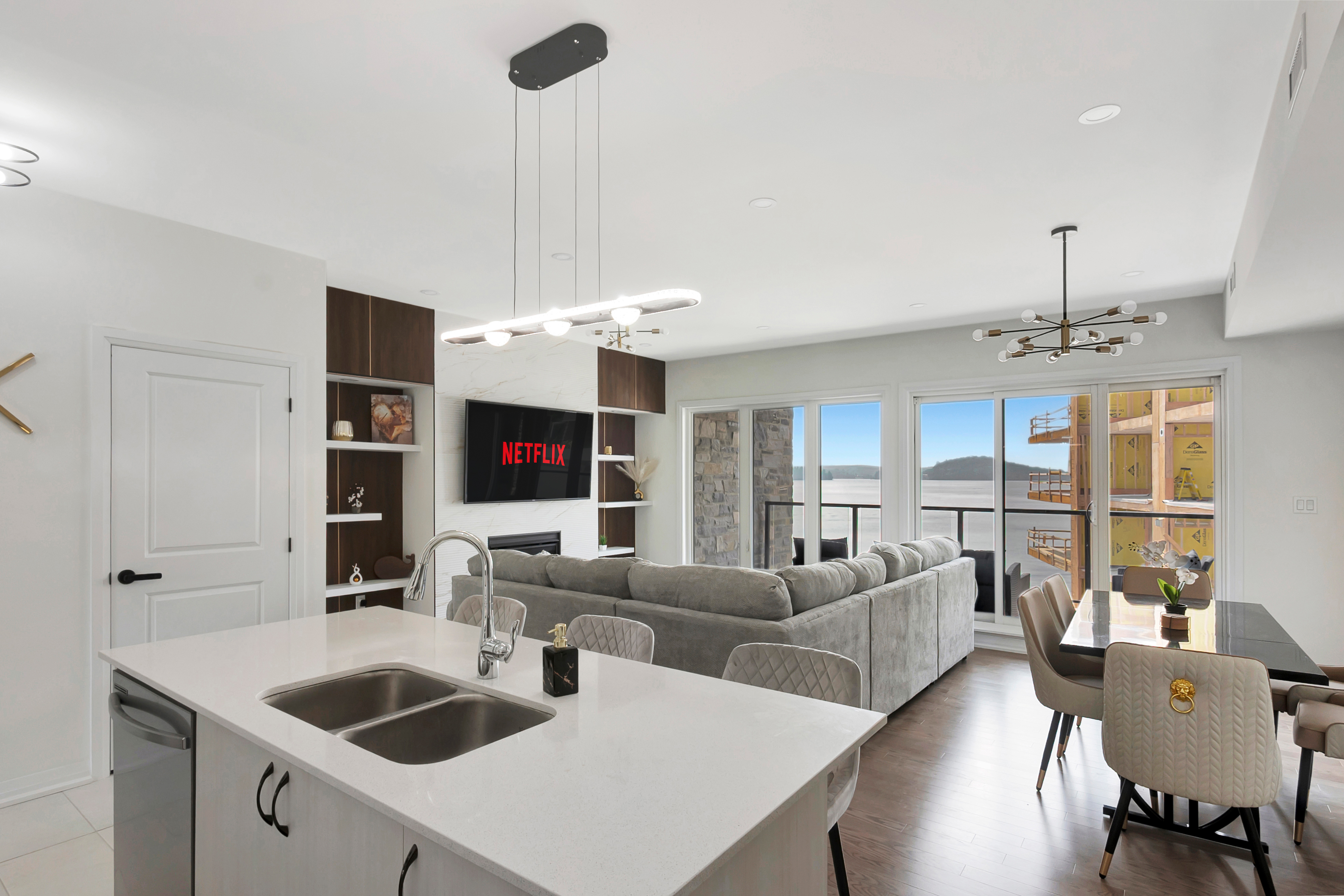 Modern 2 Bed 2 Bath Lakefront Condo in Huntsville – Close to Deerhurst & Hidden Valley — cover shot